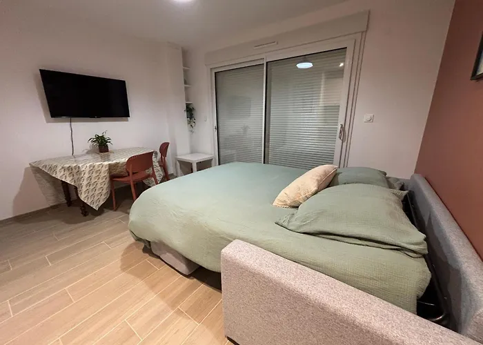 Le Pasteur Апартаменты Пессак